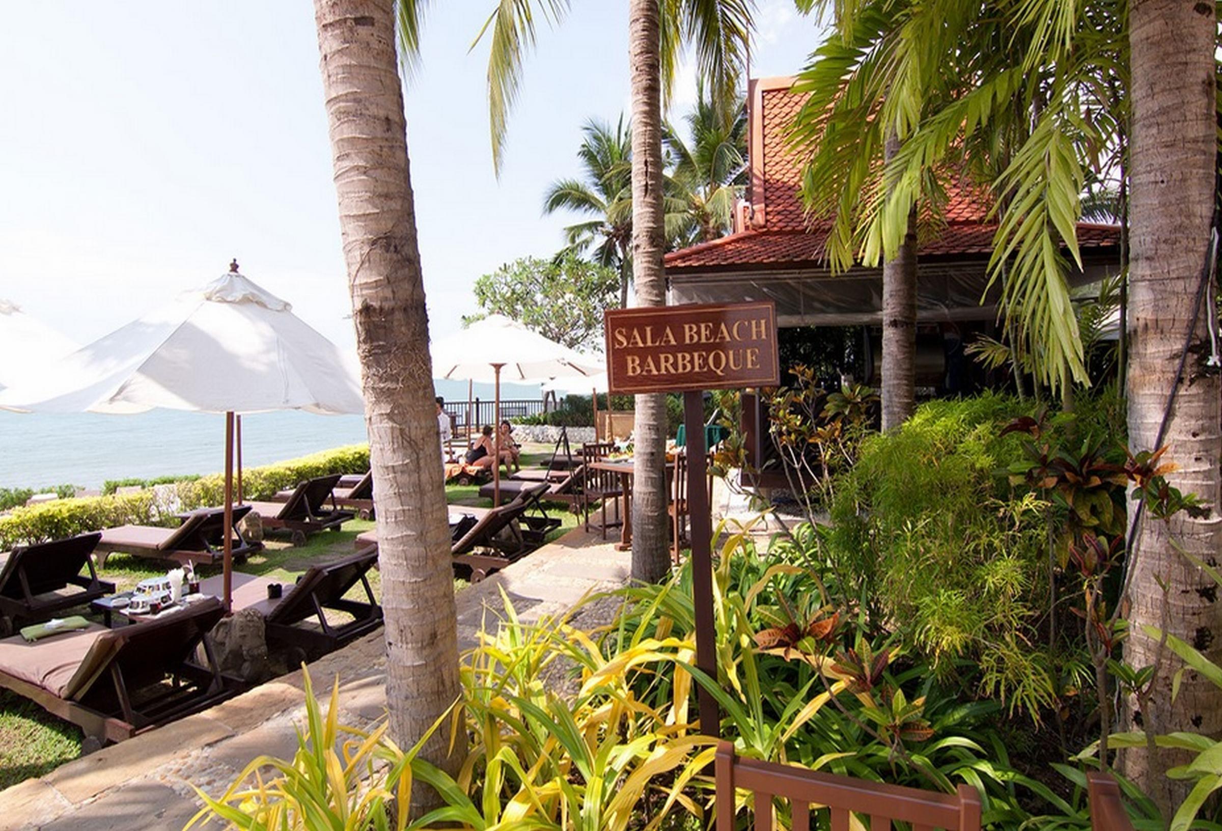 Garden Cliff Resort And Spa Pattaya Exteriör bild
